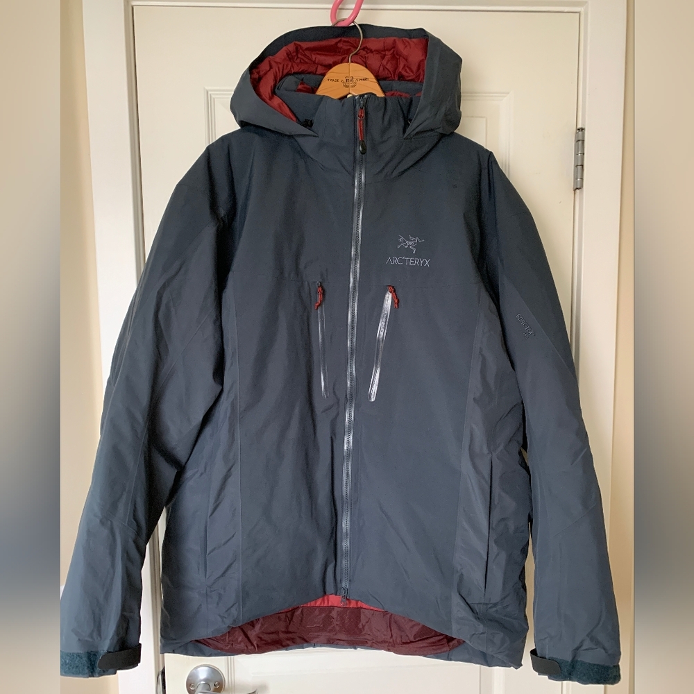 Arc'teryx Insulated Jacket Men's XL